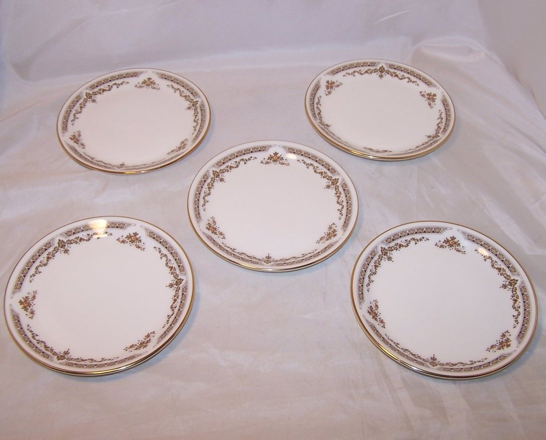 Image 1 of Royal Doulton WD Small Plate, Dish, Gold Rim, Bone China