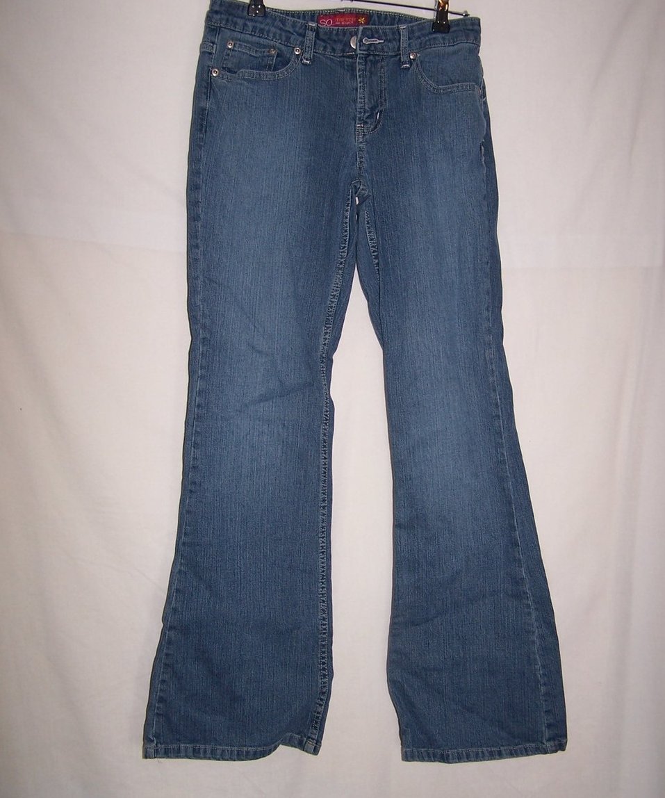 Image 2 of Juniors SZ 9 Distressed Butterfly Pocket Jeans, So Stretch 