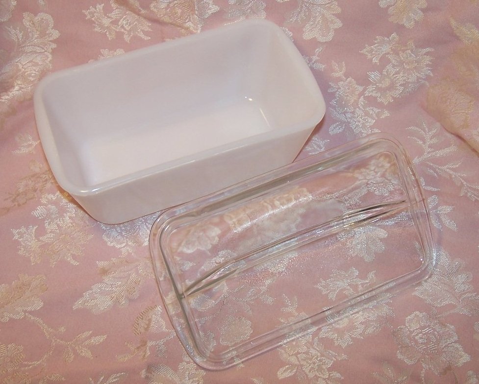 Image 1 of Milk Glass Refrigerator Glass Dish, Loaf Pan w Lid