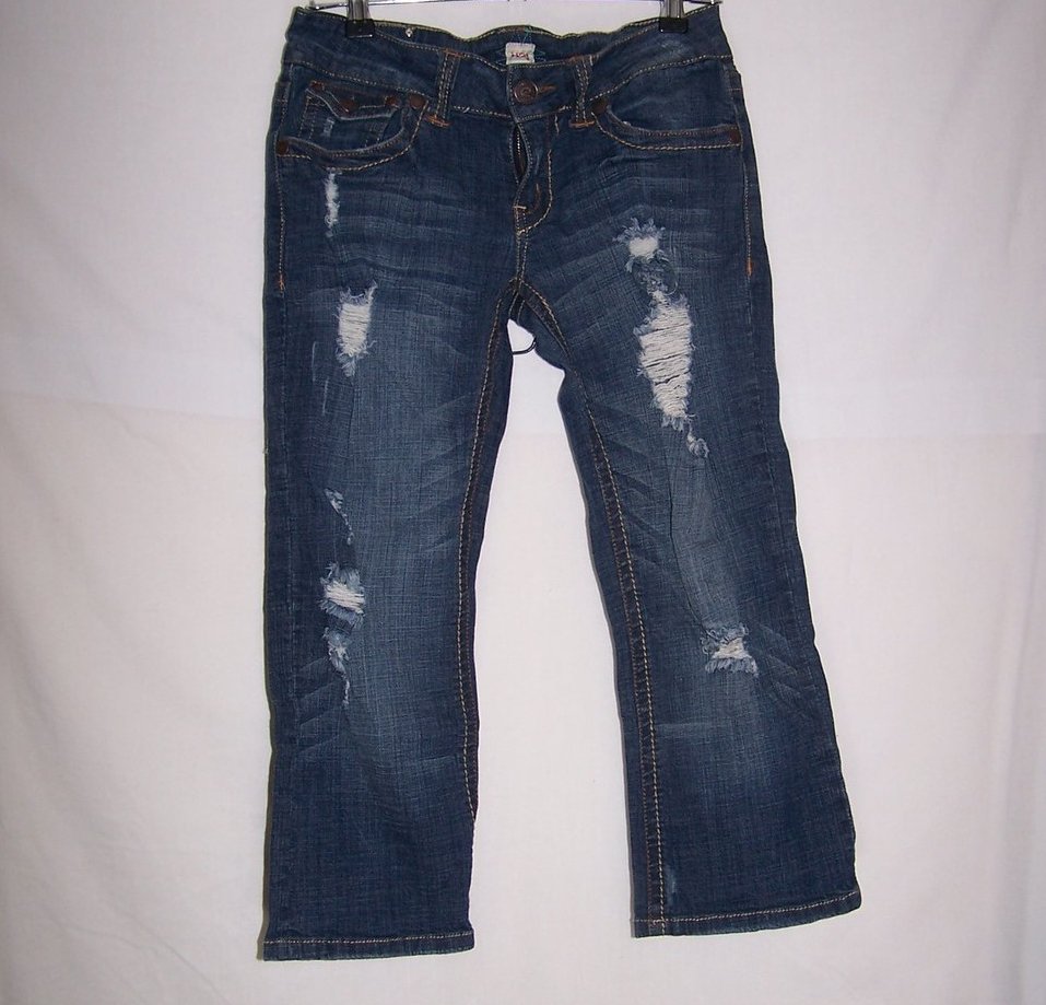 Jrs Sz 7, 8, Distressed Capri Jeans, H2J Production