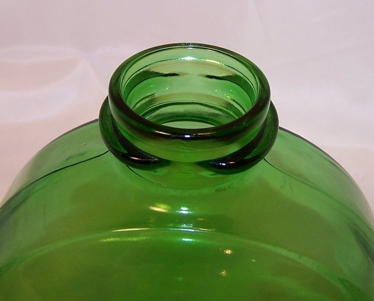 Image 3 of Duraglas Sunsweet Prune Juice, Green Glass Bottle