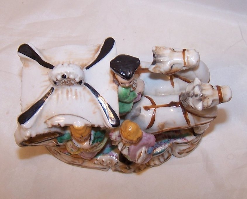 Image 4 of Gilded Colonial Carriage w Horses, People Figurine, Japan Japanese