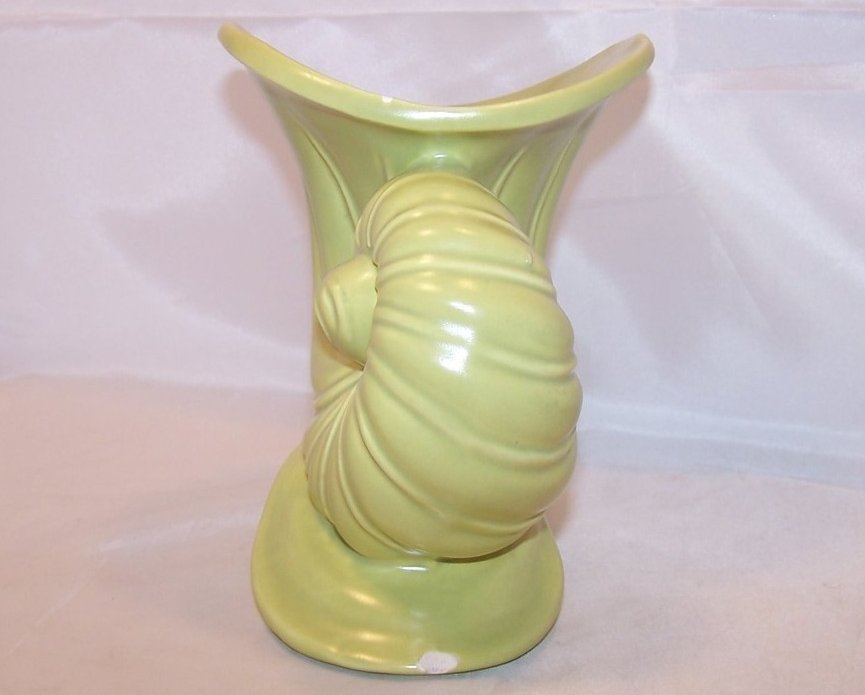 Image 1 of Haeger Cornucopia Vase, Green