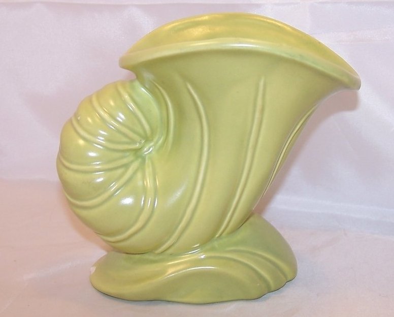 Image 2 of Haeger Cornucopia Vase, Green