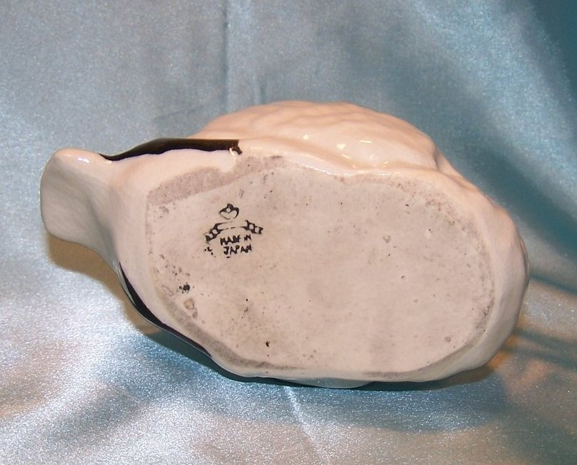 Image 5 of White Swan Planter, 4 Inches Tall, Japan Japanese