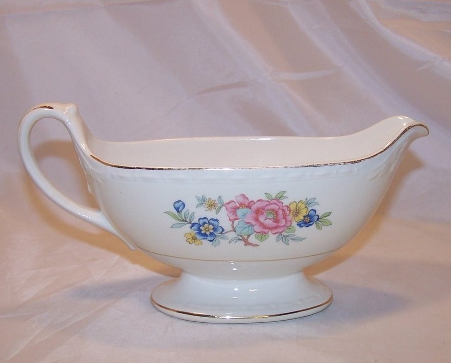 Image 0 of Homer Laughlin Gravy Boat, Eggshell Georgian, F50N5, USA