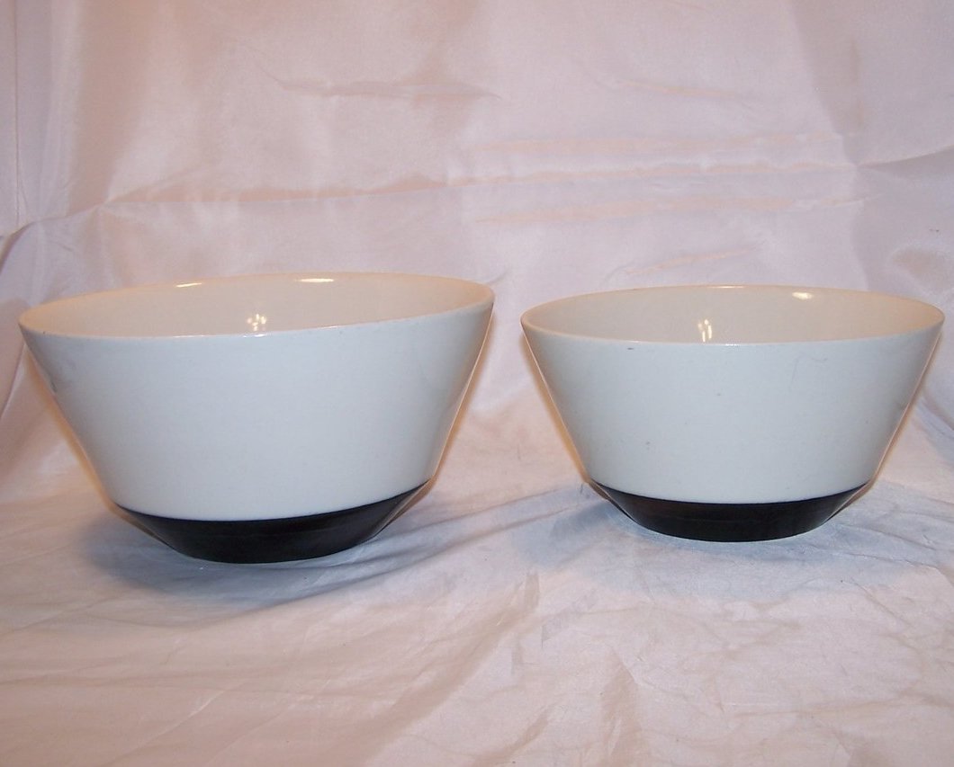 Image 1 of Stoneware Mixing Bowl Set, Black and White, Vintage