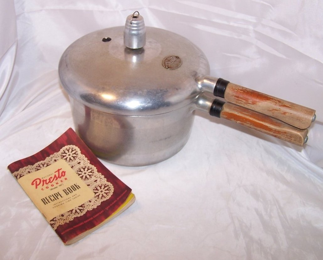 Presto 4 Qt Pressure Cooker w Instruction Recipe Book 1947