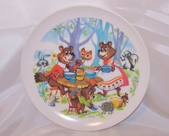 Image 0 of Bear and Company Picnic, Child Size Plastic Dinner Plate