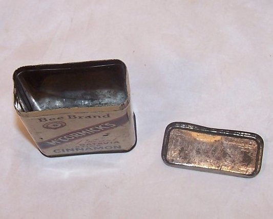 Image 4 of Bee Brand McCormick Batavia Stick Cinnamon Tin Box