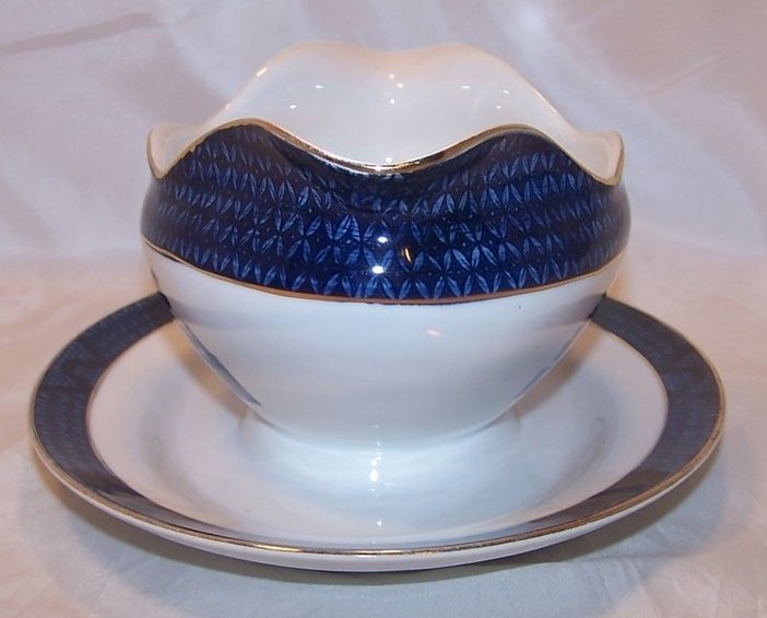 Image 3 of Nikko Double Phoenix, Blue Willow, Gravy Boat, Underplate