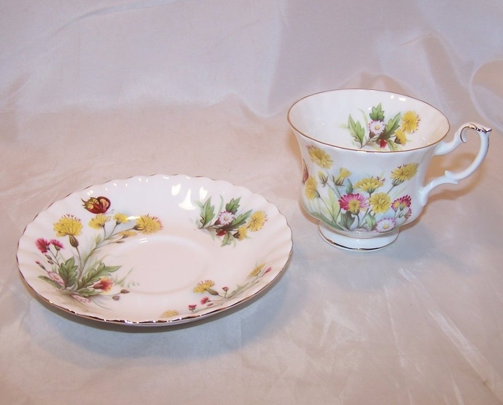 Image 2 of Country Life Teacup Saucer, Ebeling Reuss, Golden Crown