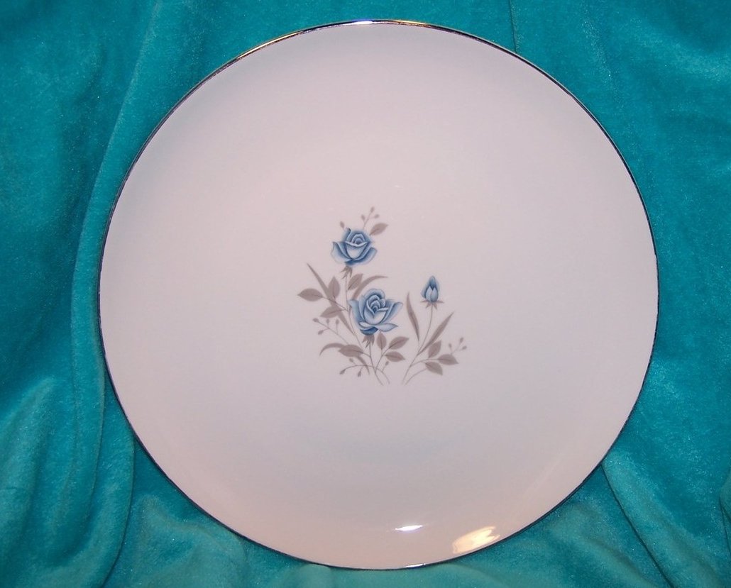 Royal Taunton Blue Rose Chop Plate w Platinum, Breathtaking