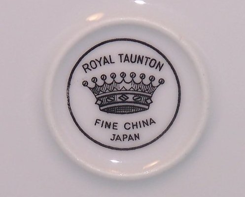 Image 3 of Royal Taunton Blue Rose Chop Plate w Platinum, Breathtaking