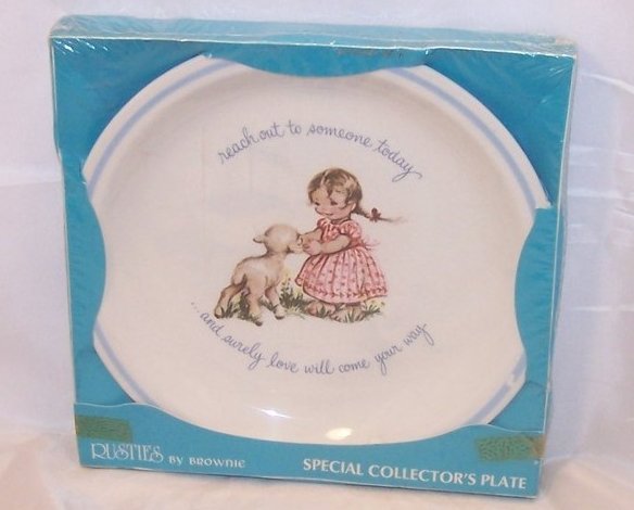 Rusties Brownie Plate England Reach Out...Love Will Come, NIB