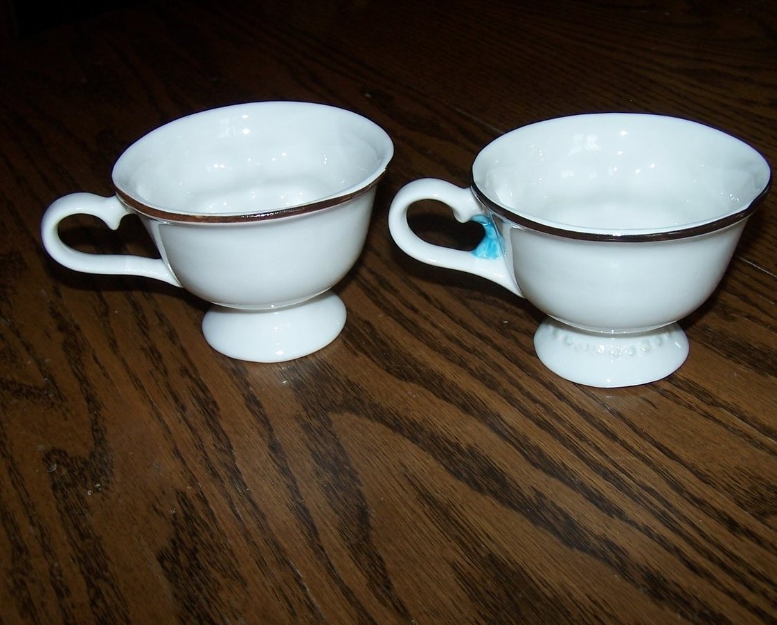 Image 1 of Baileys Irish Cream Winking Coffee Cup Set, 2 Cups