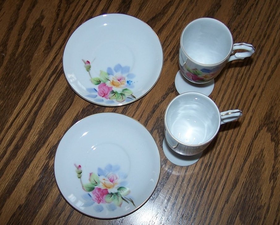 Image 1 of Delicate Tea Cup and Saucer Set, Pink and Cream Roses 