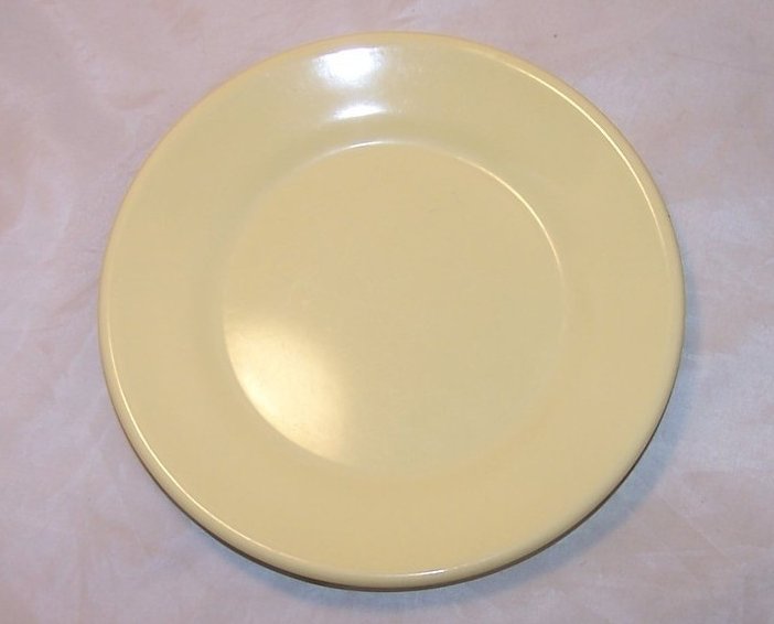 Image 1 of Arrowhead, Texas Ware Yellow Melmac Melamine Plate