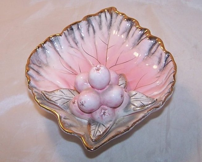 Image 2 of Ucagco Ceramic Leaf and Berry Soap Dish, Japan Japanese