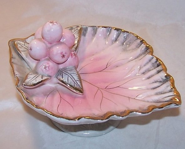 Image 3 of Ucagco Ceramic Leaf and Berry Soap Dish, Japan Japanese
