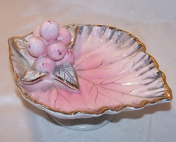 Image 3 of Ucagco Ceramic Leaf and Berry Soap Dish, Japan Japanese