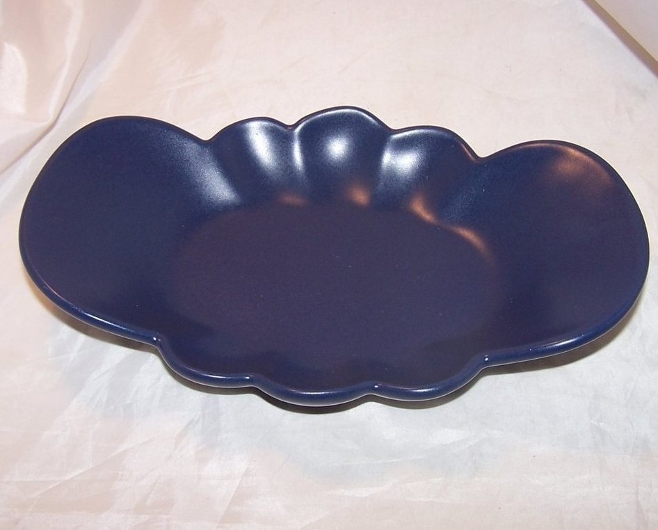 Haeger Scalloped Navy Blue Bowl, Dish