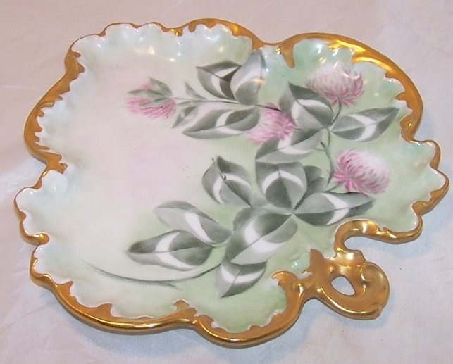 Image 1 of Purple Clover Scalloped Serving Dish w Gold Edge, MJ