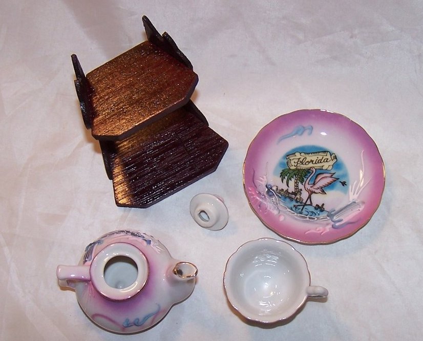 Image 4 of Dragonware Teacup, Saucer, and Teapot, Florida Souvenir