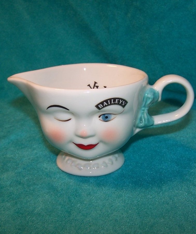 Baileys Irish Cream Winking Creamer, Ltd Ed 1996