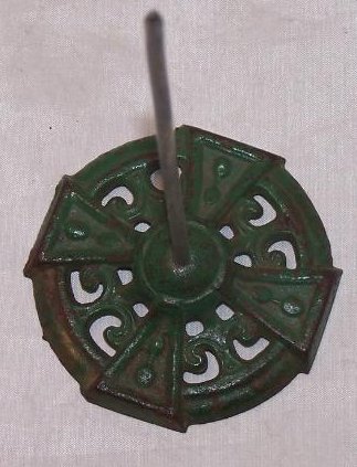 Image 0 of Bill, Note, Receipt Spike on Green Cast Iron Base, Antique