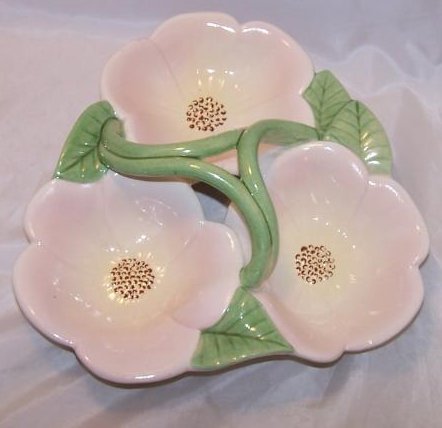 Image 2 of Dogwood Blossom Sculpted Sectioned Bowl, Holland, Beesmer