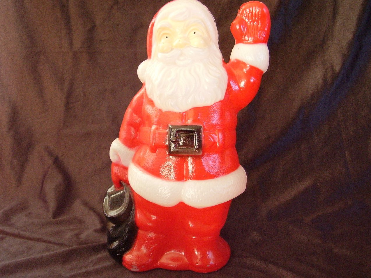 Santa Plastic Lighted Blow Mold Christmas Vintage 13 1/4 In Tall