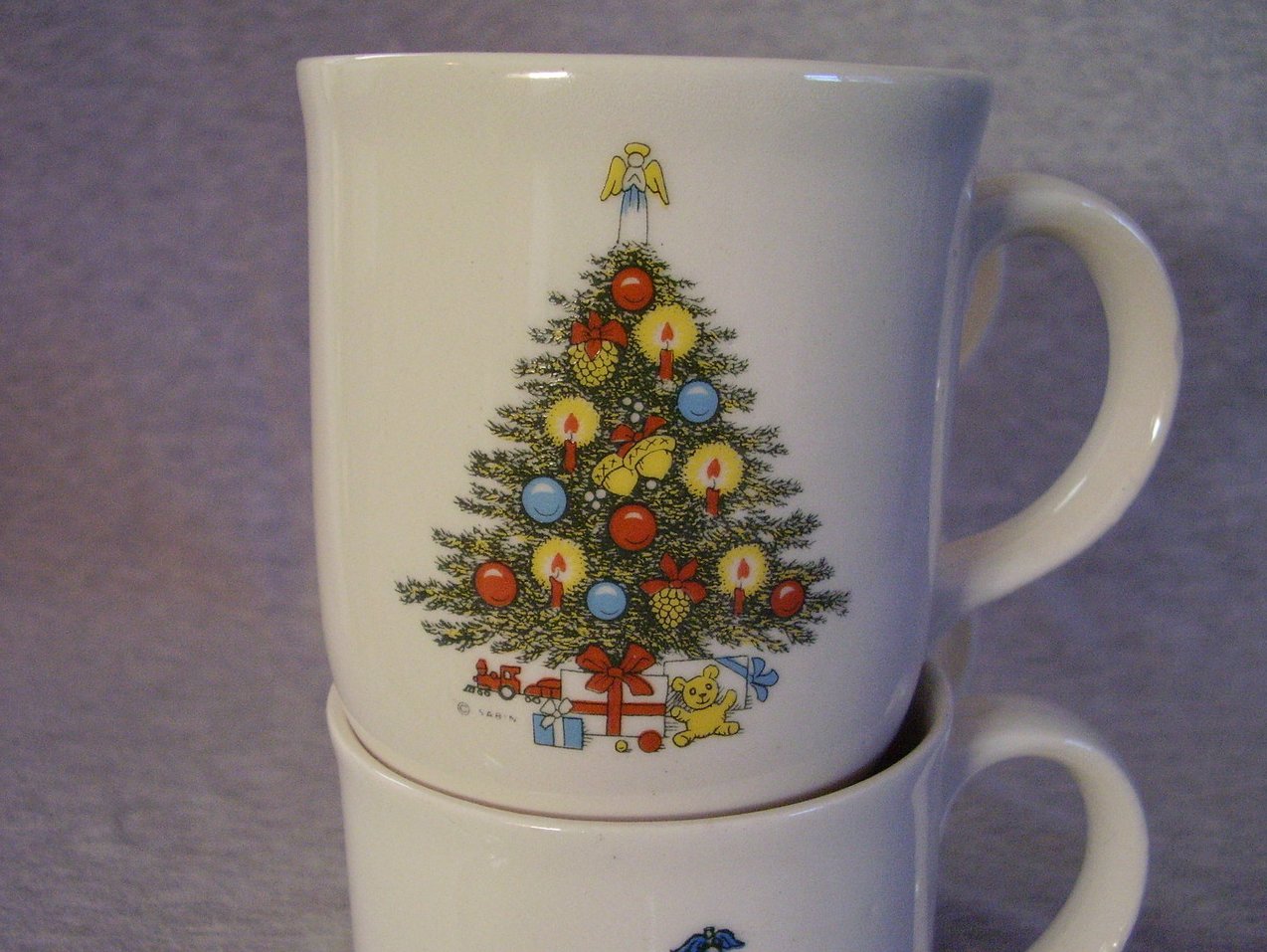 Mt. Clemens Pottery Christmas Tree Mugs Mixed Set of 4 Vintage