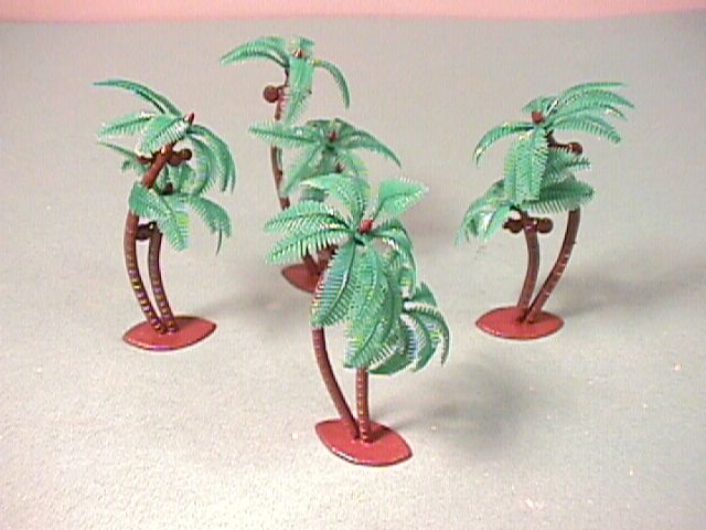 Set Of 4 Plastic Double Palm Trees