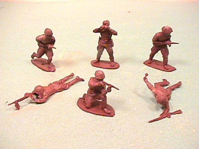 Airfix Style World War II 50 Russian Plastic Soldiers Set