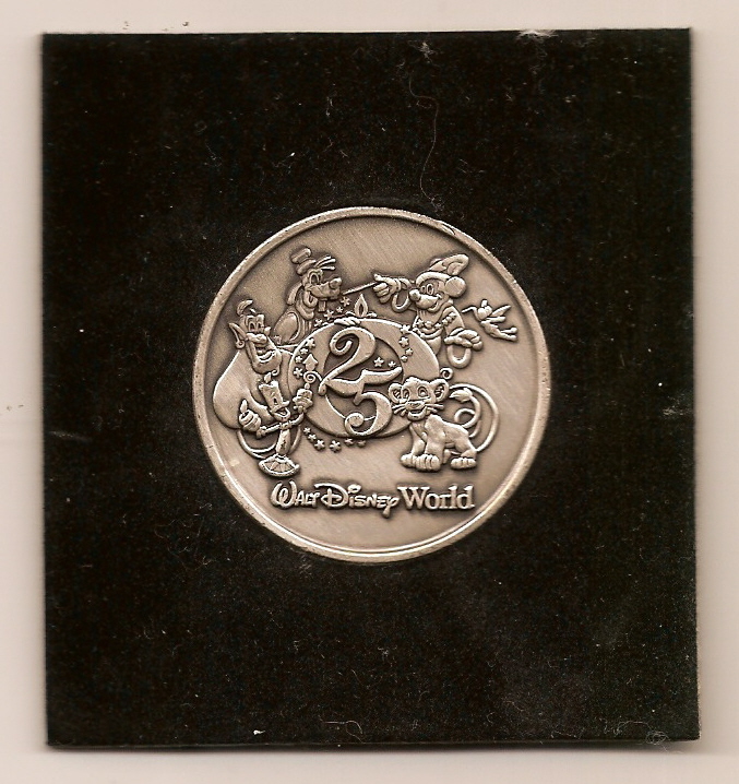 1996 Walt Disney World Commemrative Coin RARE 25th Anniversary Vintage