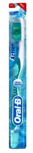 Oral-B Toothbursh Advantage 3D Vvd 40 Medium Ct.