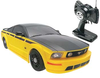 Revell 06 ford mustang gt #2