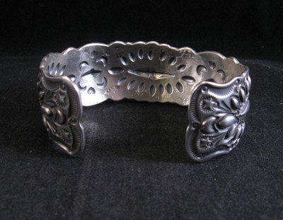 Image 4 of Navajo Darryl Becenti Repousse Stamped Sterling Silver Bracelet