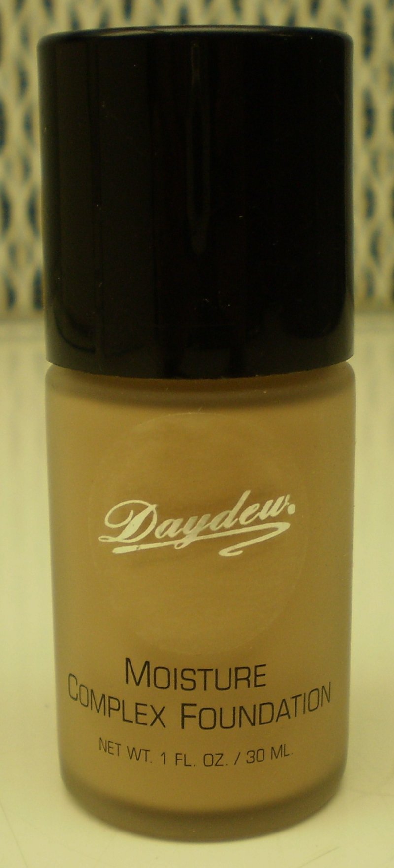 Image 0 of Daydew Custom Blend Moisture Complex Foundation Makeup Creme Beige 1oz