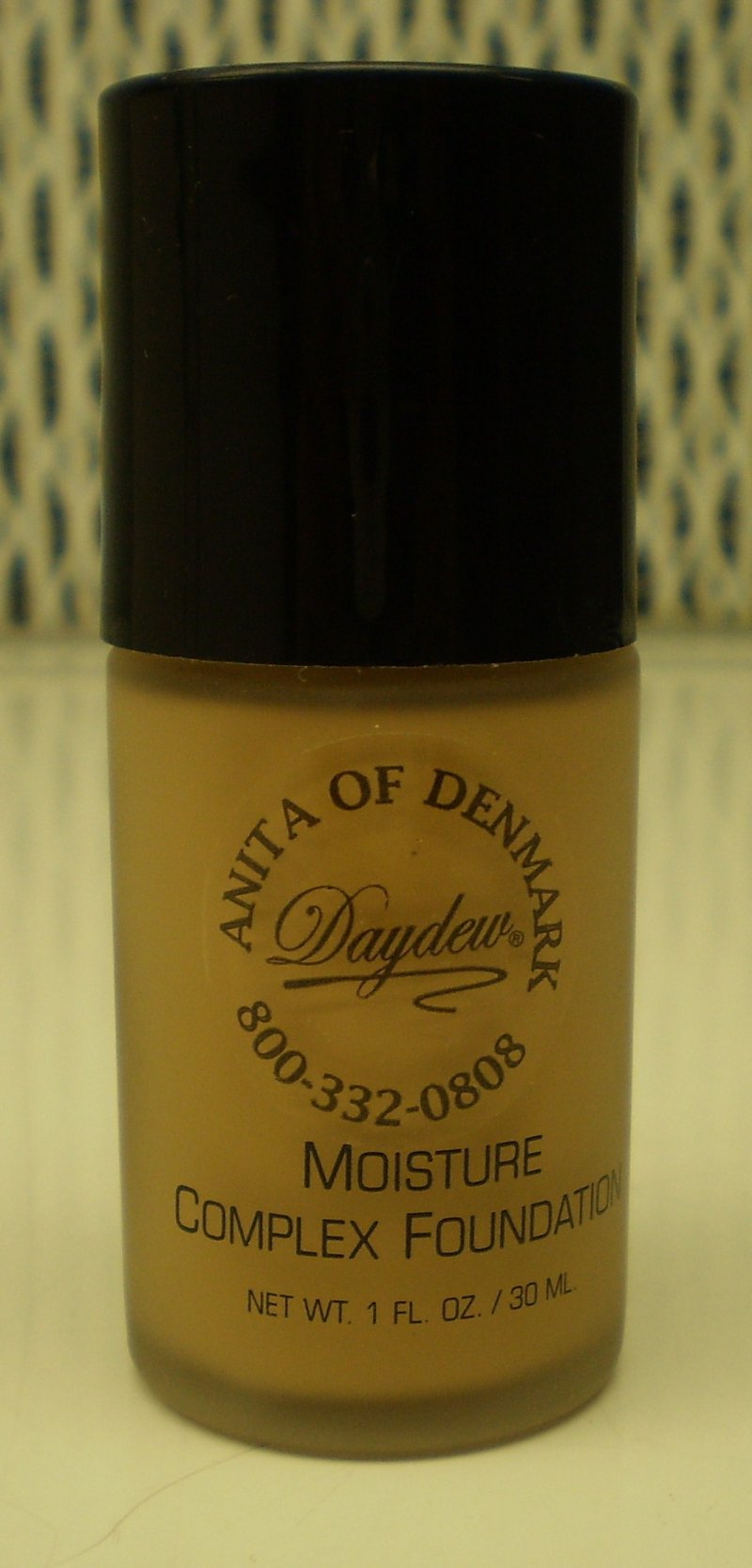 Image 0 of Daydew Custom Blend Moisture Complex Foundation Makeup Sun Beige 1oz