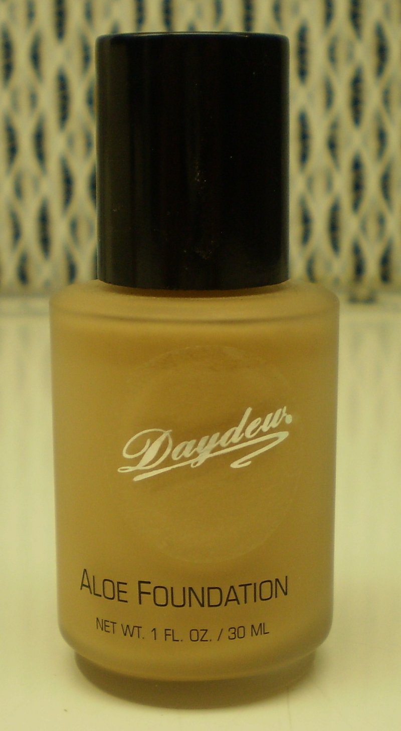 Image 0 of Daydew Custom Blend Makeup With Aloe Oil Free Sun Beige 1oz