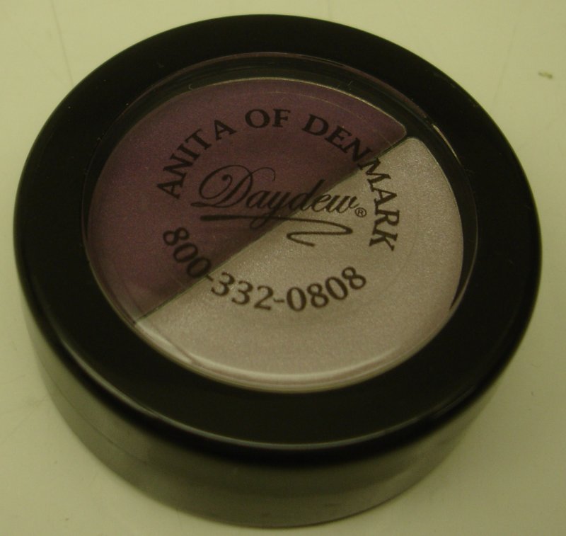 Daydew 3 In One For Lip Eyes And Cheeks (Shade: Purple Rage Duo)