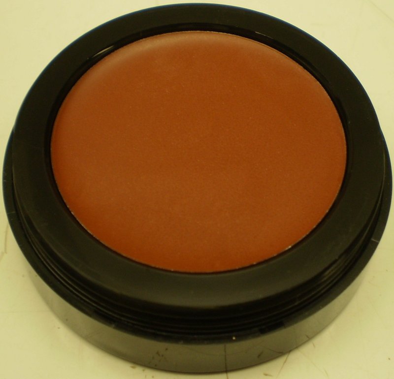 Daydew Creme Powder (Shade: Letter D)