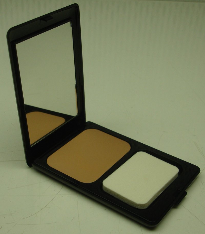 Image 0 of Daydew Powder Creme Makeup Neutral Beige