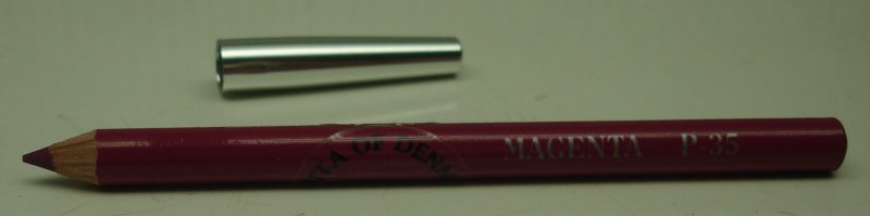 Daydew Professional Lip Liner Pencil (Shade: Magenta)