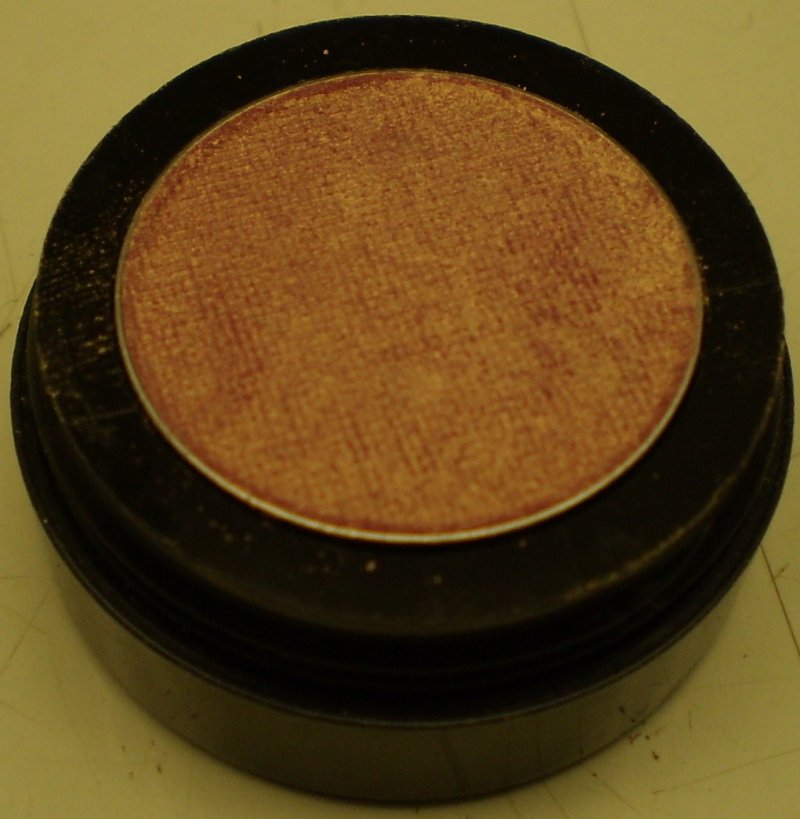 Image 0 of Daydew Matte Eye Shadow Rose Quartz