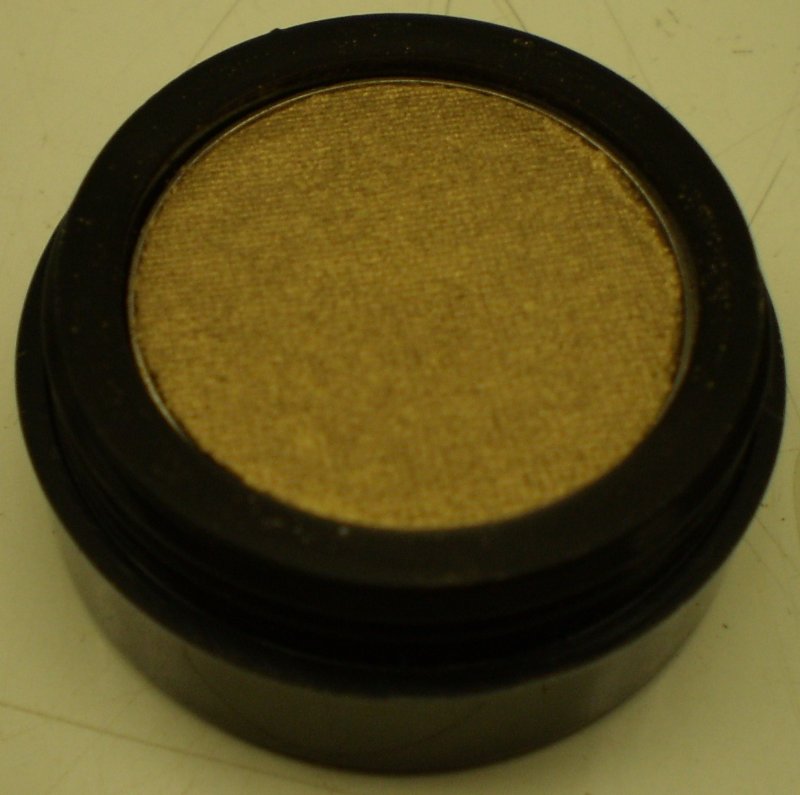 Daydew Mineral Eyeshadow (Shade: Limestone)