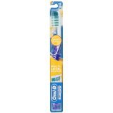Oral-B 40 Advantage Plus Medium 34 Toothbrush