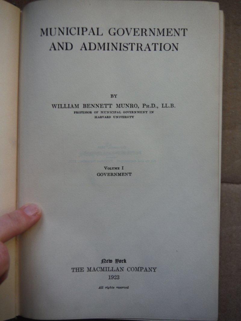 Image 1 of Municipal Government and Administration Volume I Government